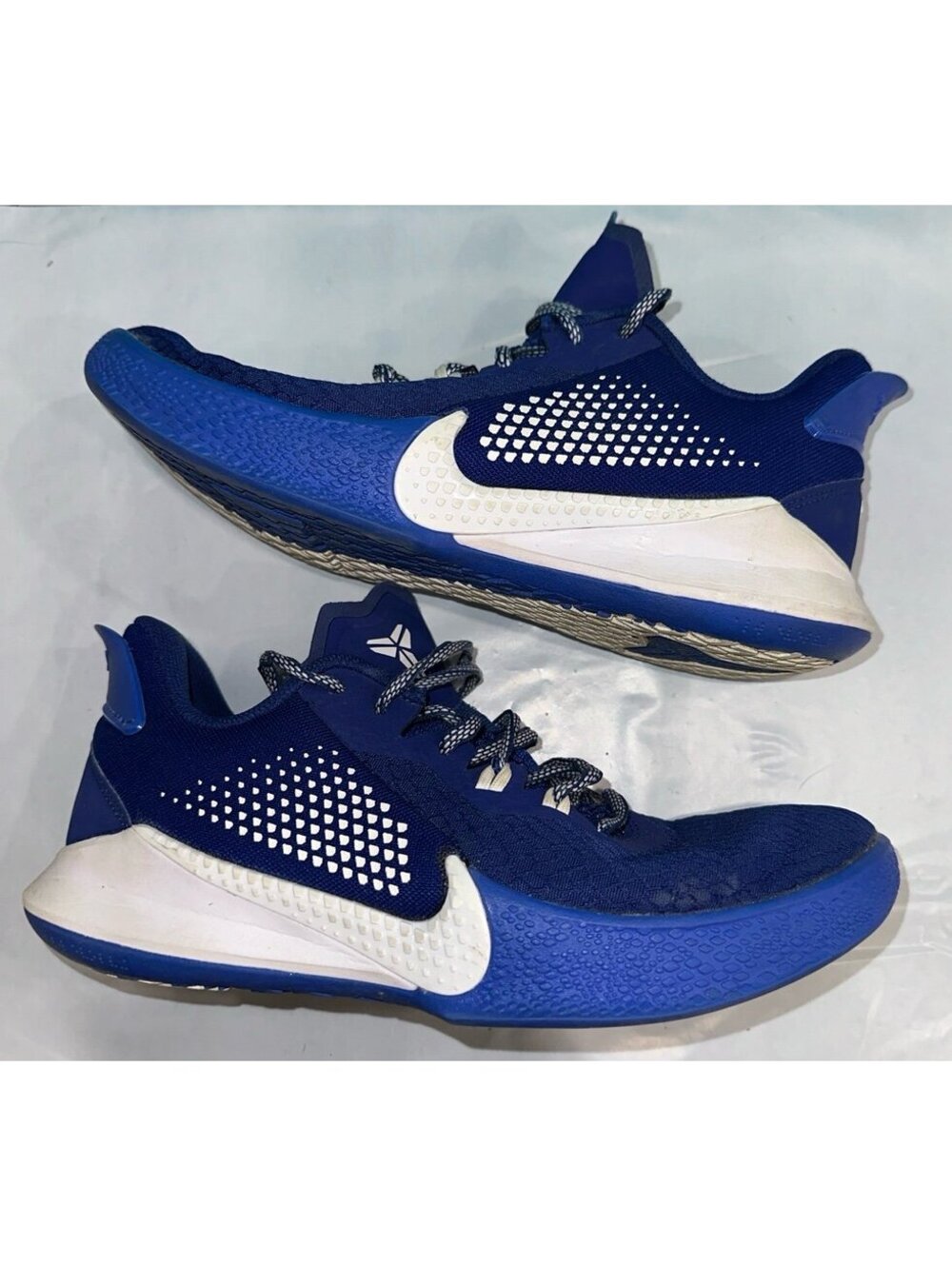 Nike Mamba Fury Men's Size 6.5 Basketball Shoes Blue White Athletic Low Sneakers